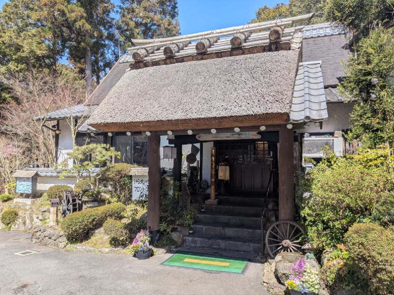 受付の建屋