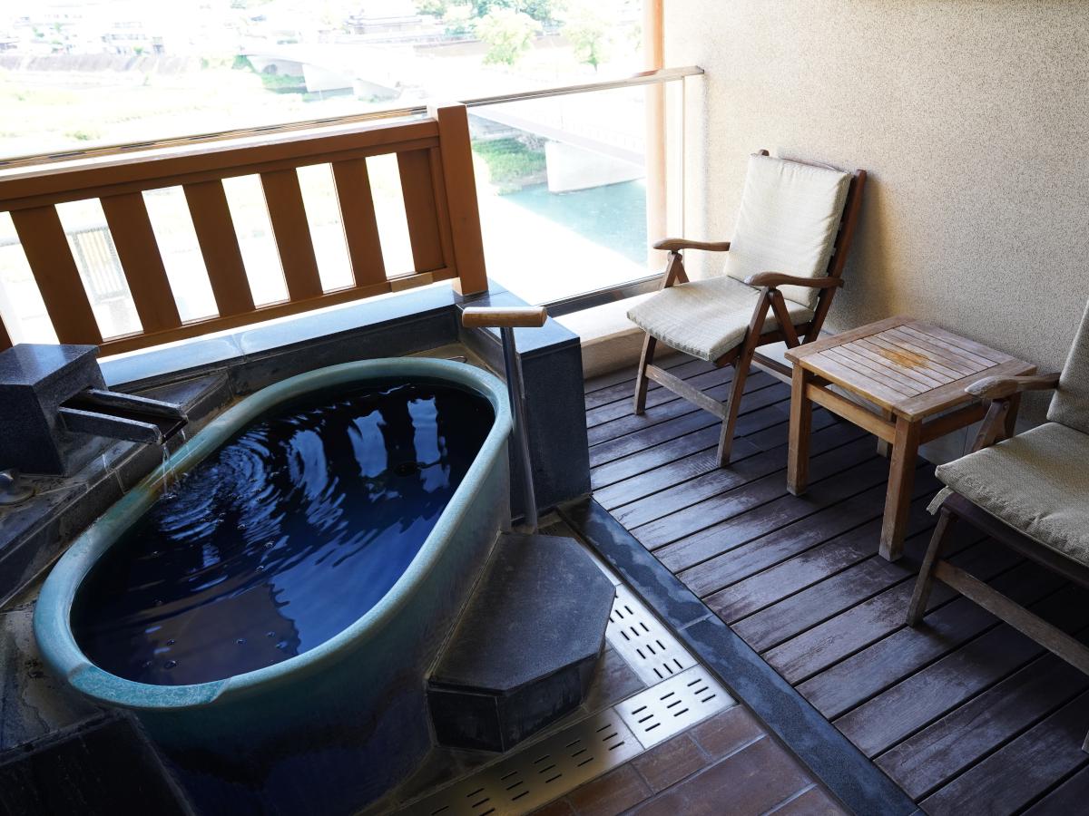 球磨川沿いの温泉体験――人吉温泉（熊本県人吉市）